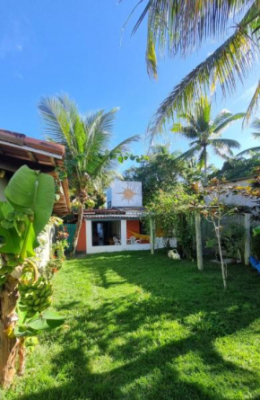 Casa ampla e muito arborizada!